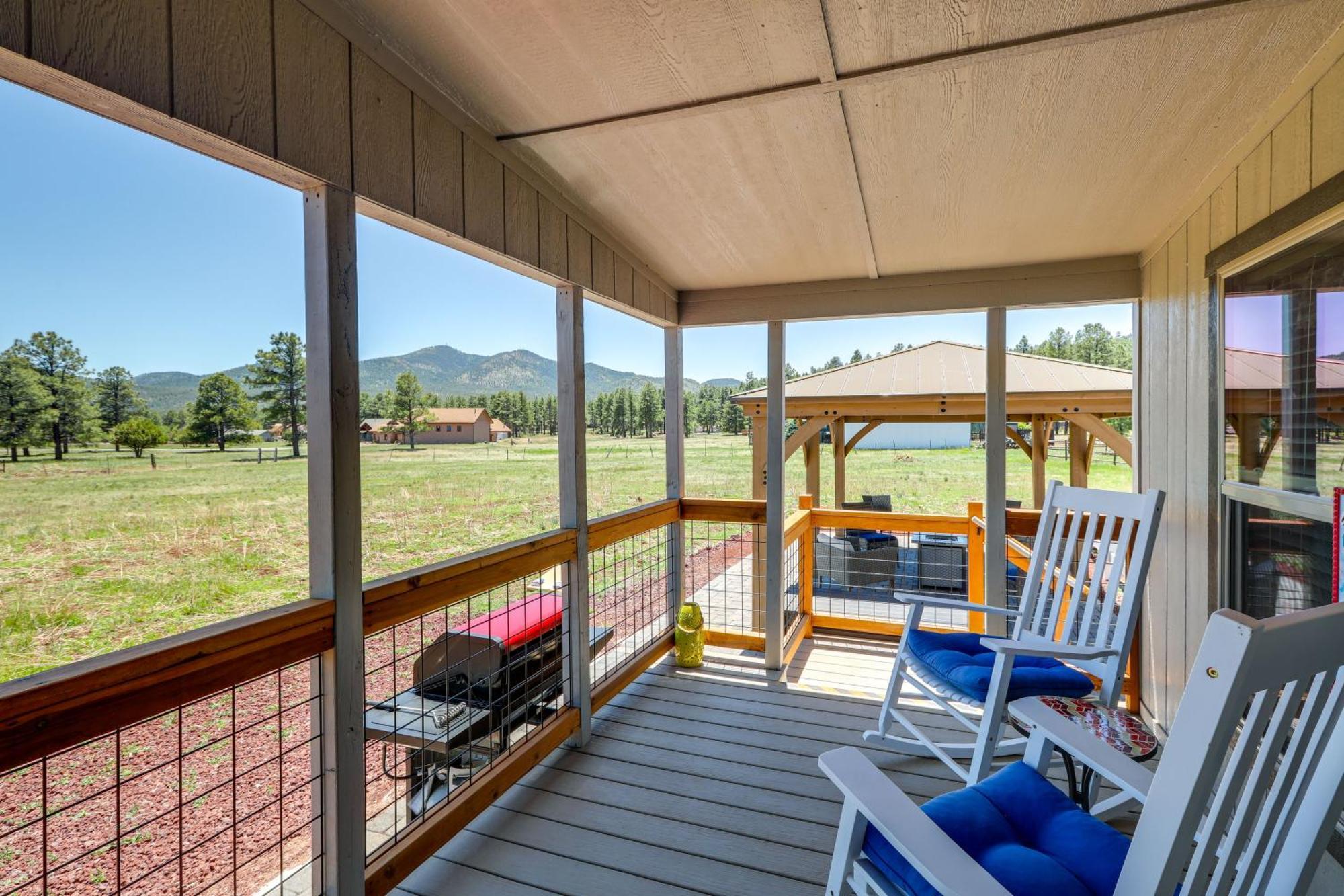 Williams Home With Fire Pit And Mountain Views! Eksteriør bilde